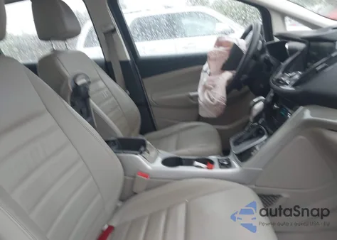 2015 Ford C-Max Hybrid Sel z USA, uszkodzony, nr VIN 1FADP5BU5FL105141